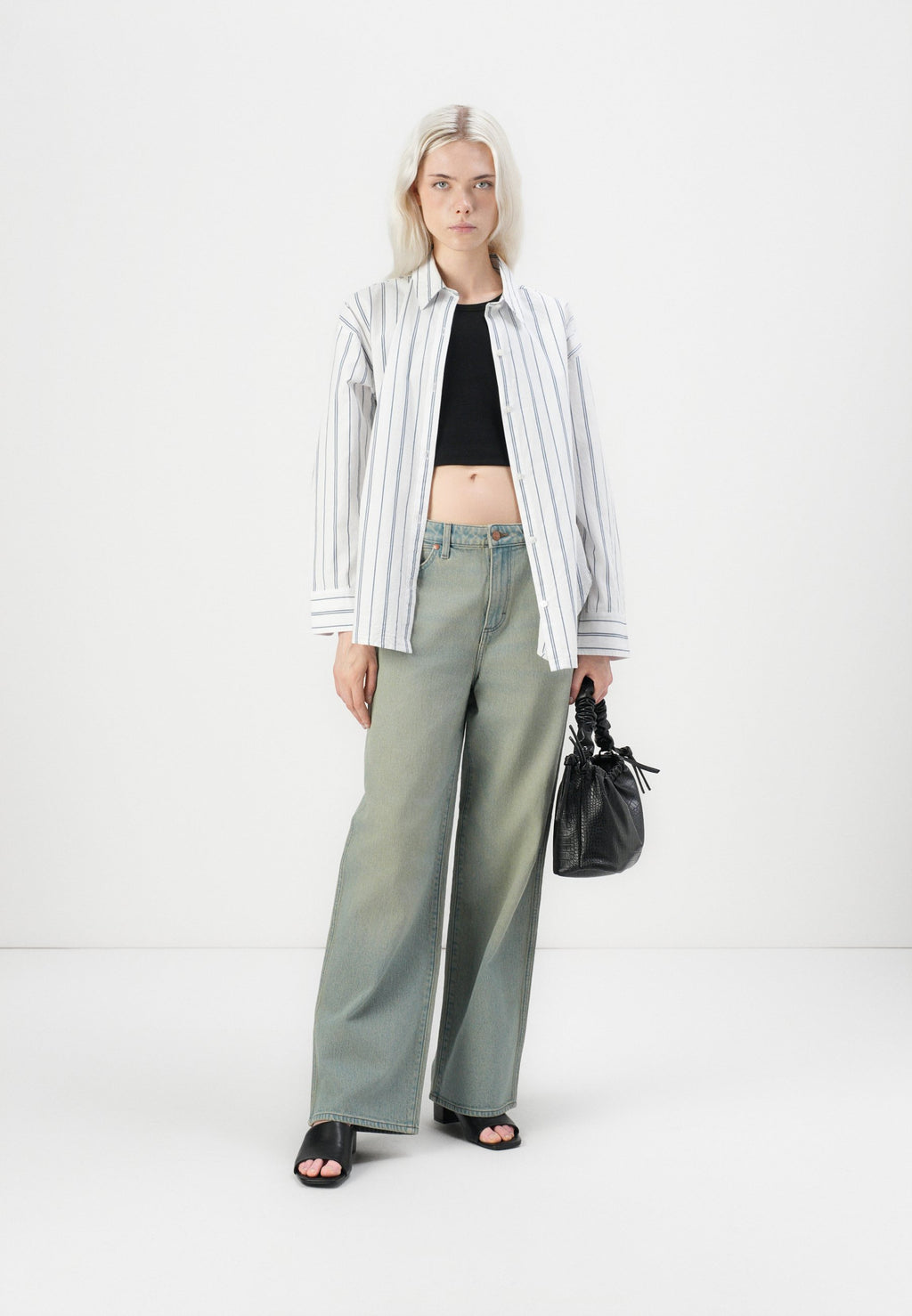 Wrangler LOOSE STRAIGHT