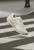 Nike Performance AIR WINFLO 11 - Road running shoes - chalk/white/coconut milk/sail/pencil point