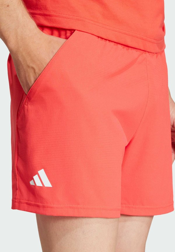 adidas Performance TENNIS 5-INCH ERGO