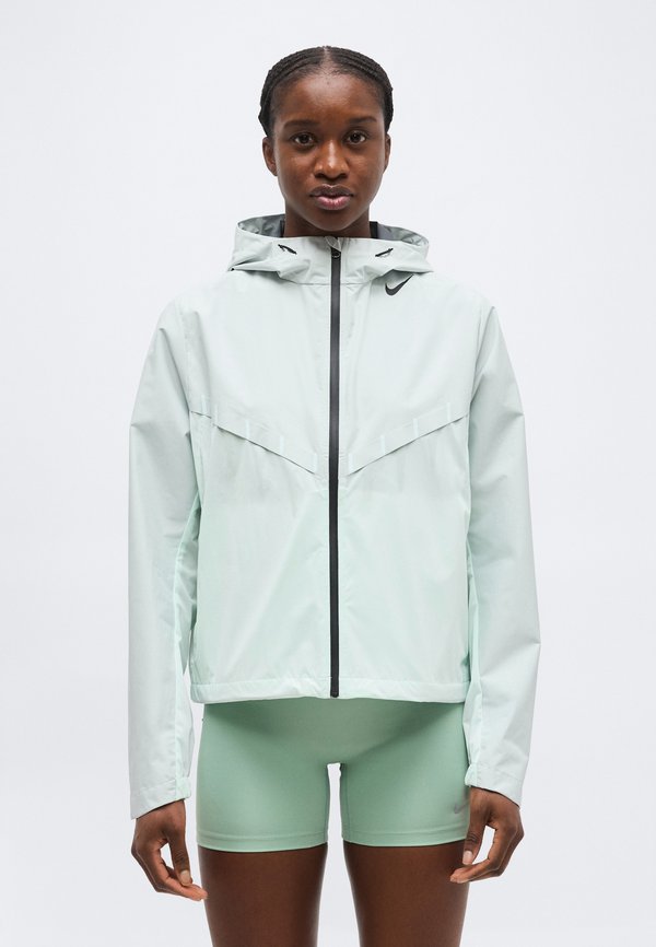 Nike Performance Running jacket - barely green/black