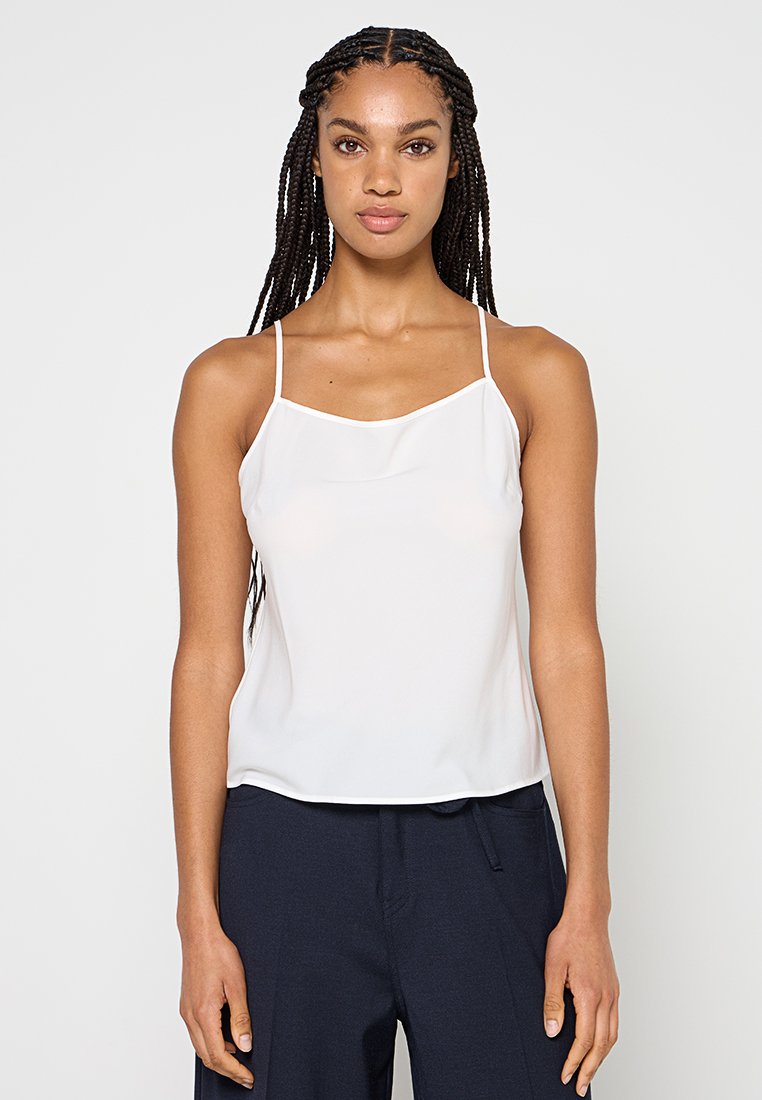 TWINSET