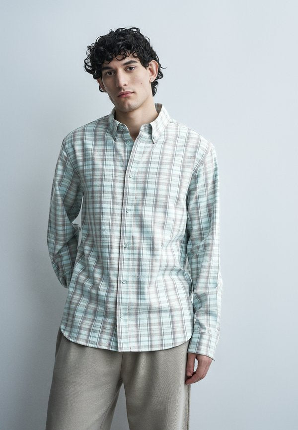 OFF-WHITE REGULAR SHIRT