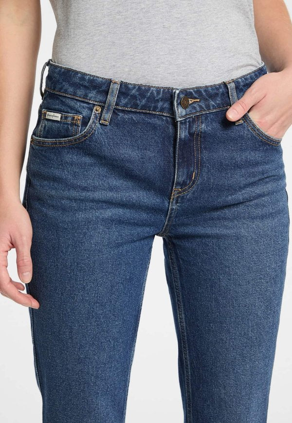 Guess Jeans