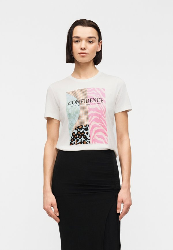 ONLY ONLFREEZE LIFE HEART TEE - Print T-shirt - cloud dancer