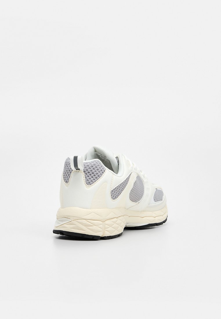 U.S. Polo Assn. SWIFT