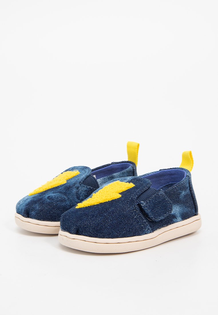 TOMS