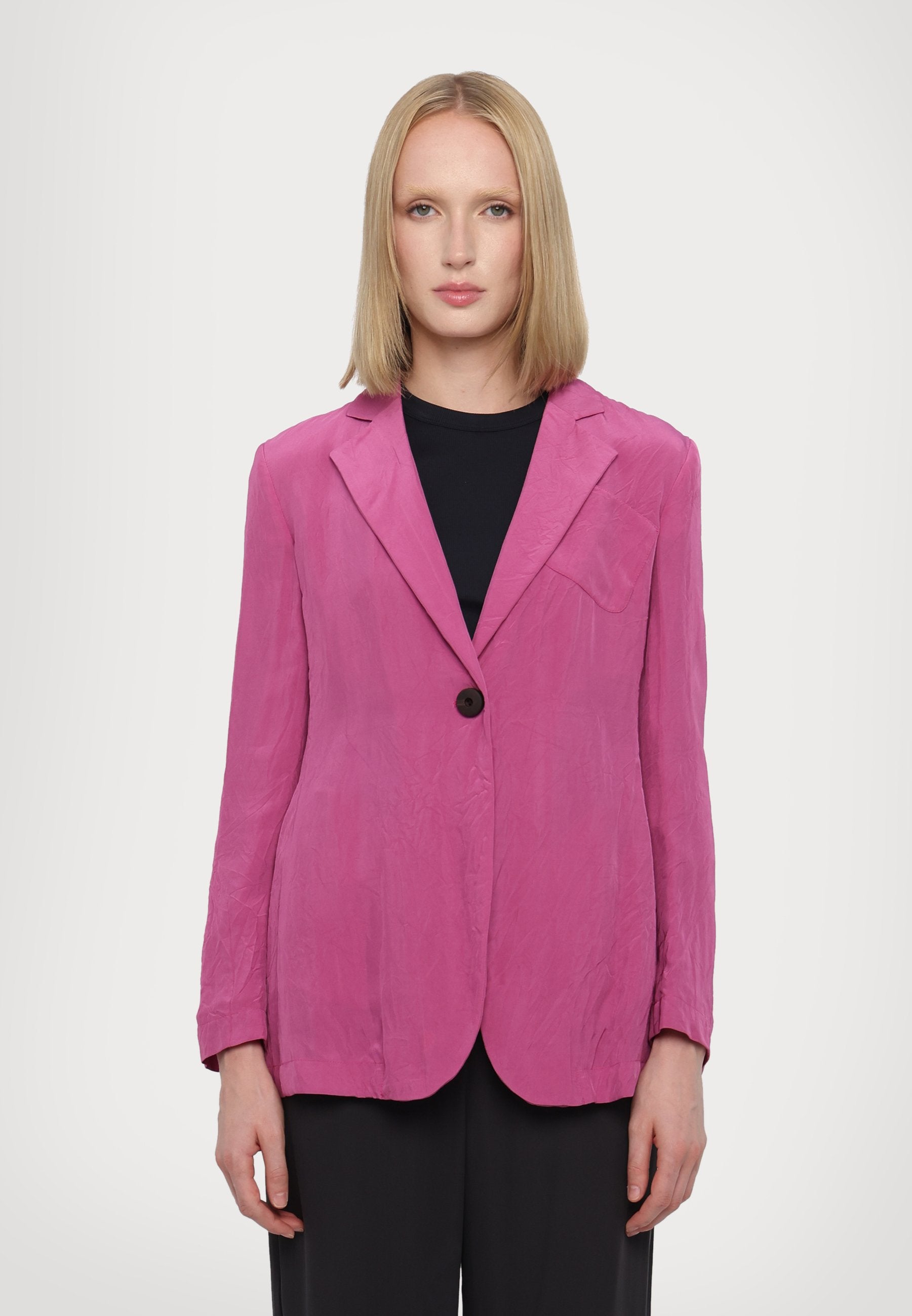 Emporio Armani READY TO WEAR