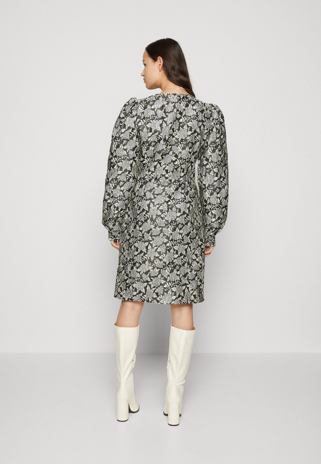 PIECES Tall PCMERCY V NECK DRESS