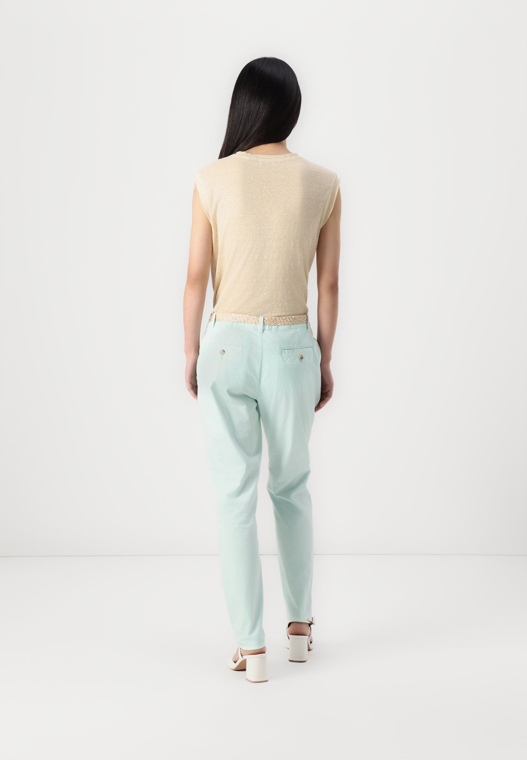 Esprit Chino Media 4