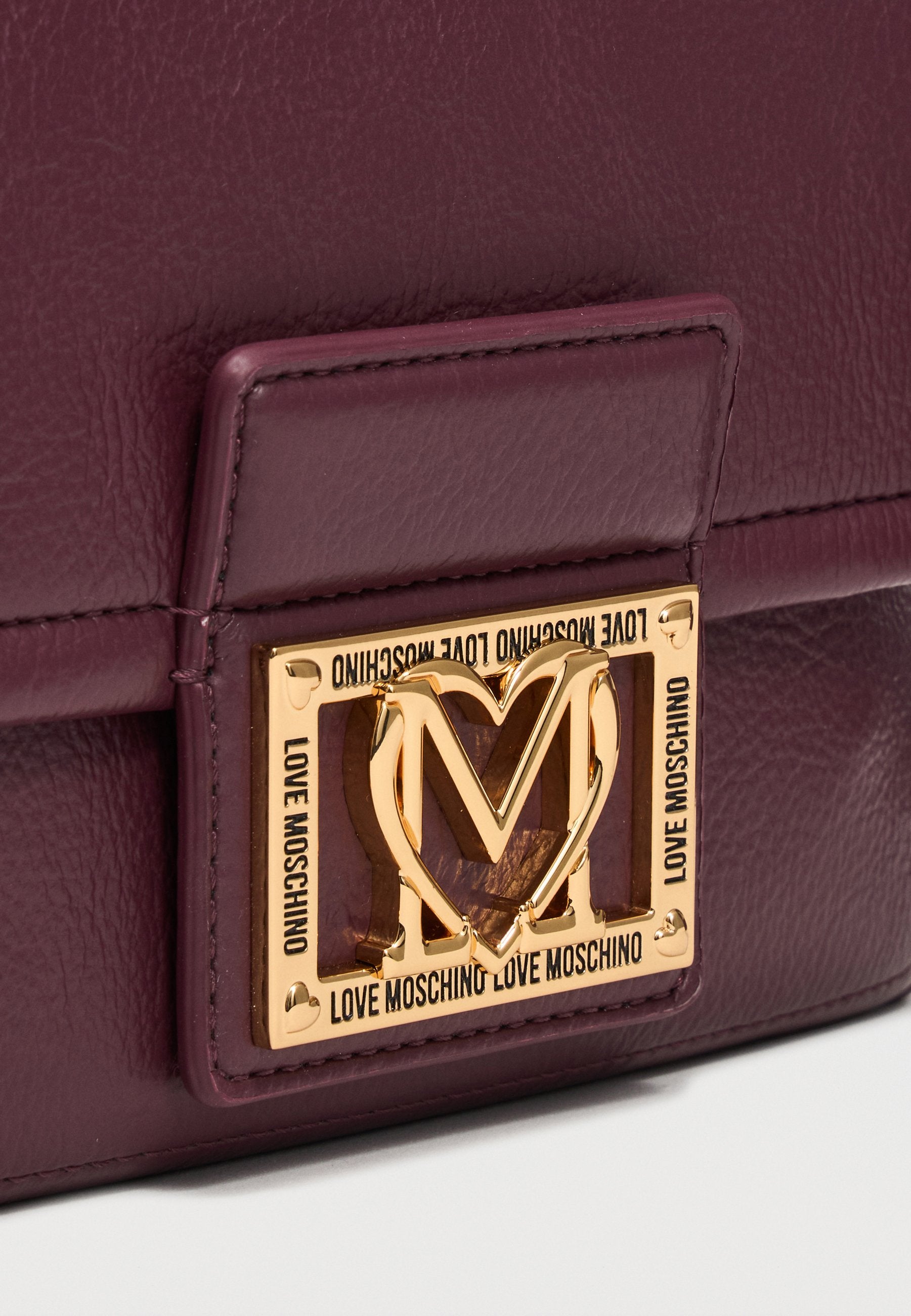 Love Moschino