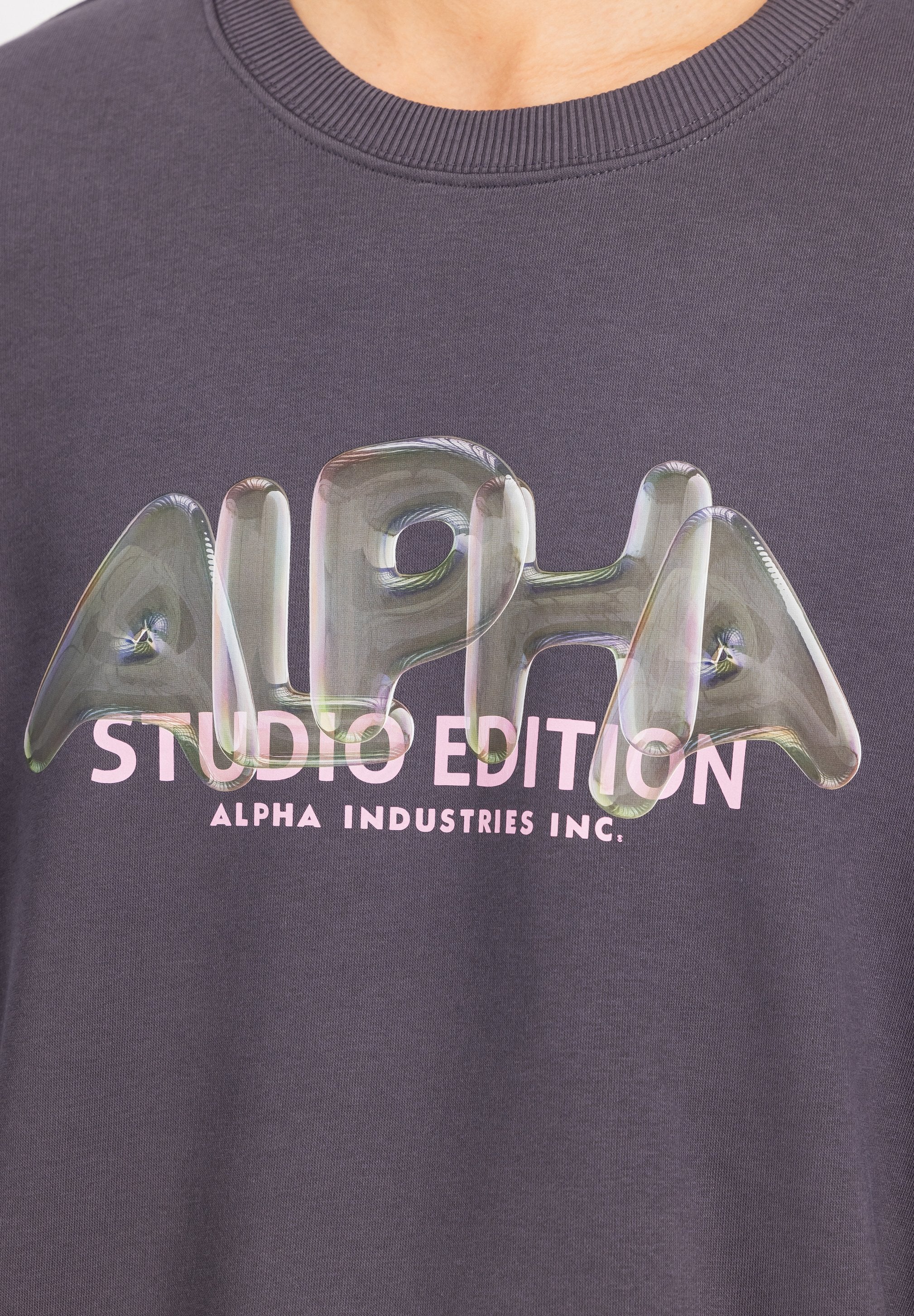 Alpha Industries STUDIO EDITION VIBE CREWNECK