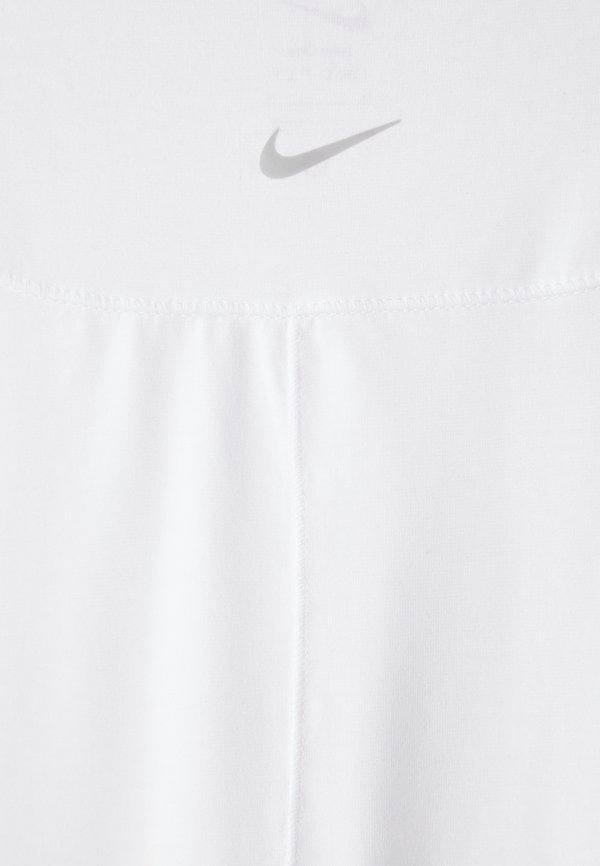 Nike Performance ONE RELAXED