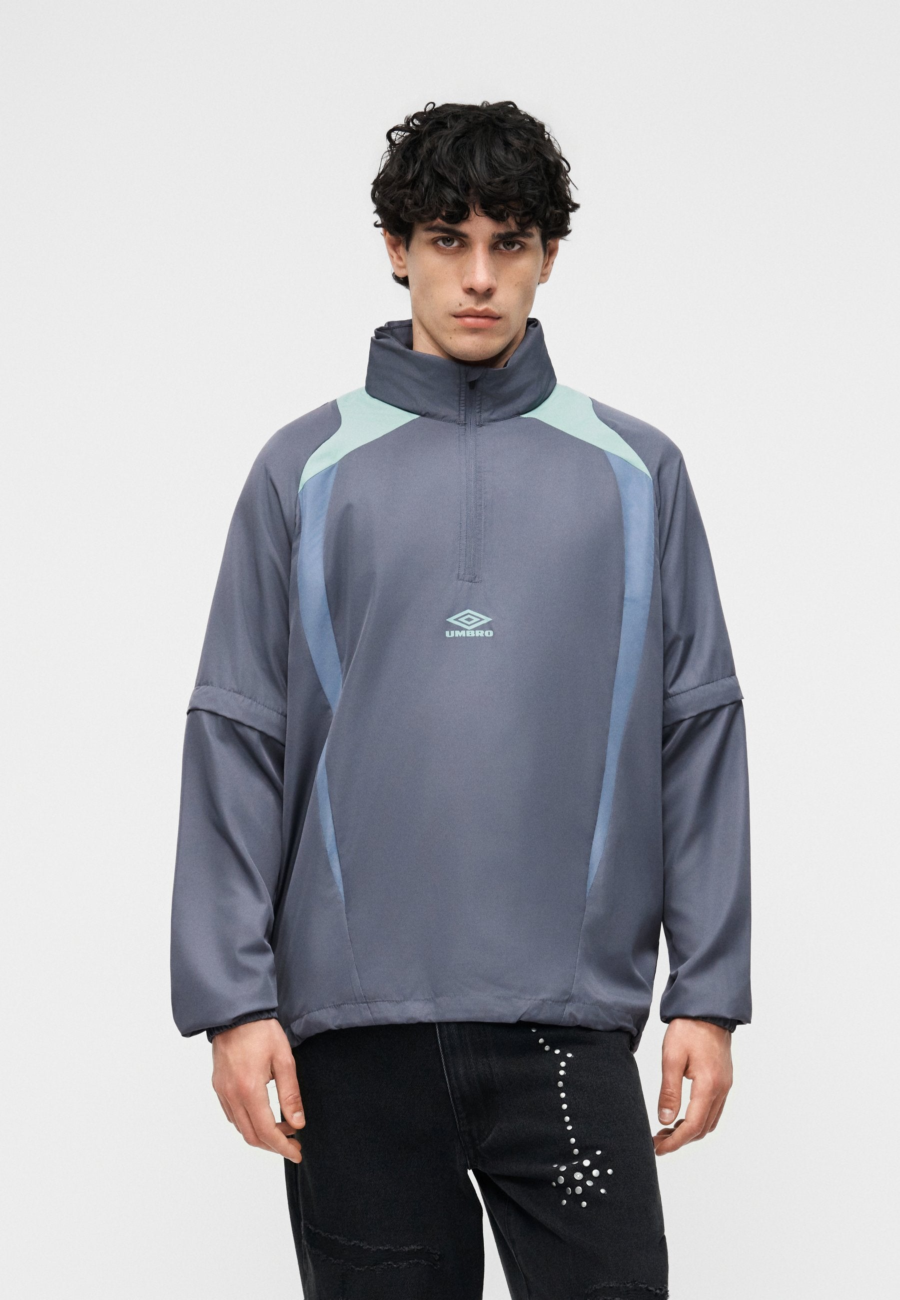 Umbro ZIP OFF SLEEVE WIND JACKET
