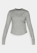 Nike Performance SWIFT