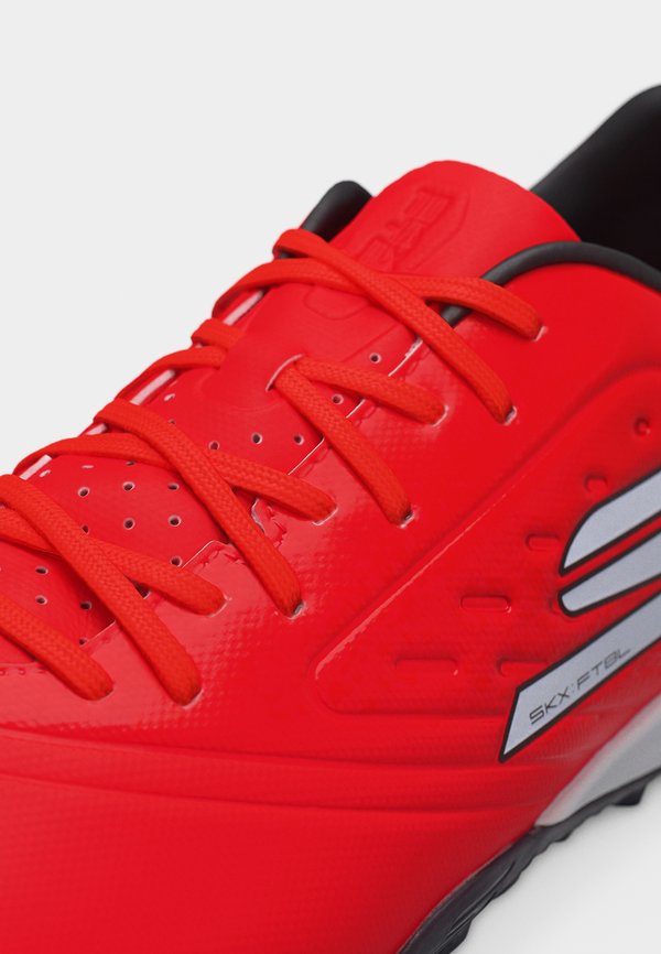 Skechers Performance RAZOR 1.5 ACADEMY TF