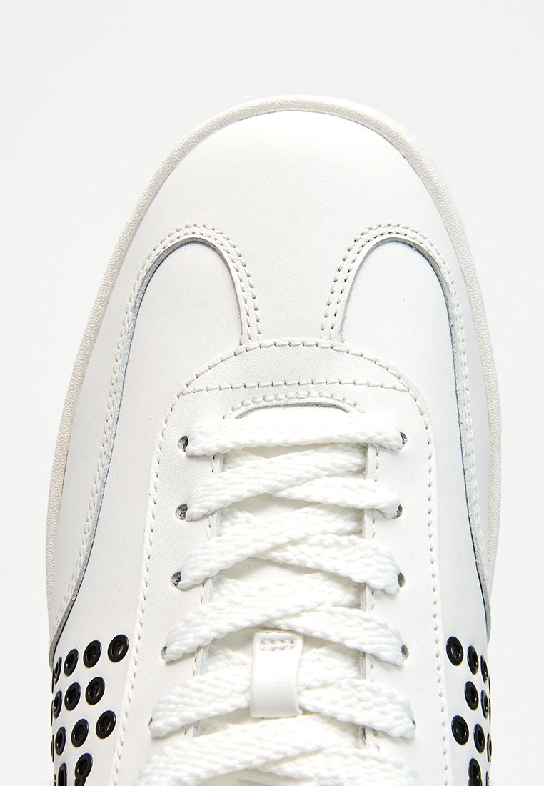 Michael Kors WILTON