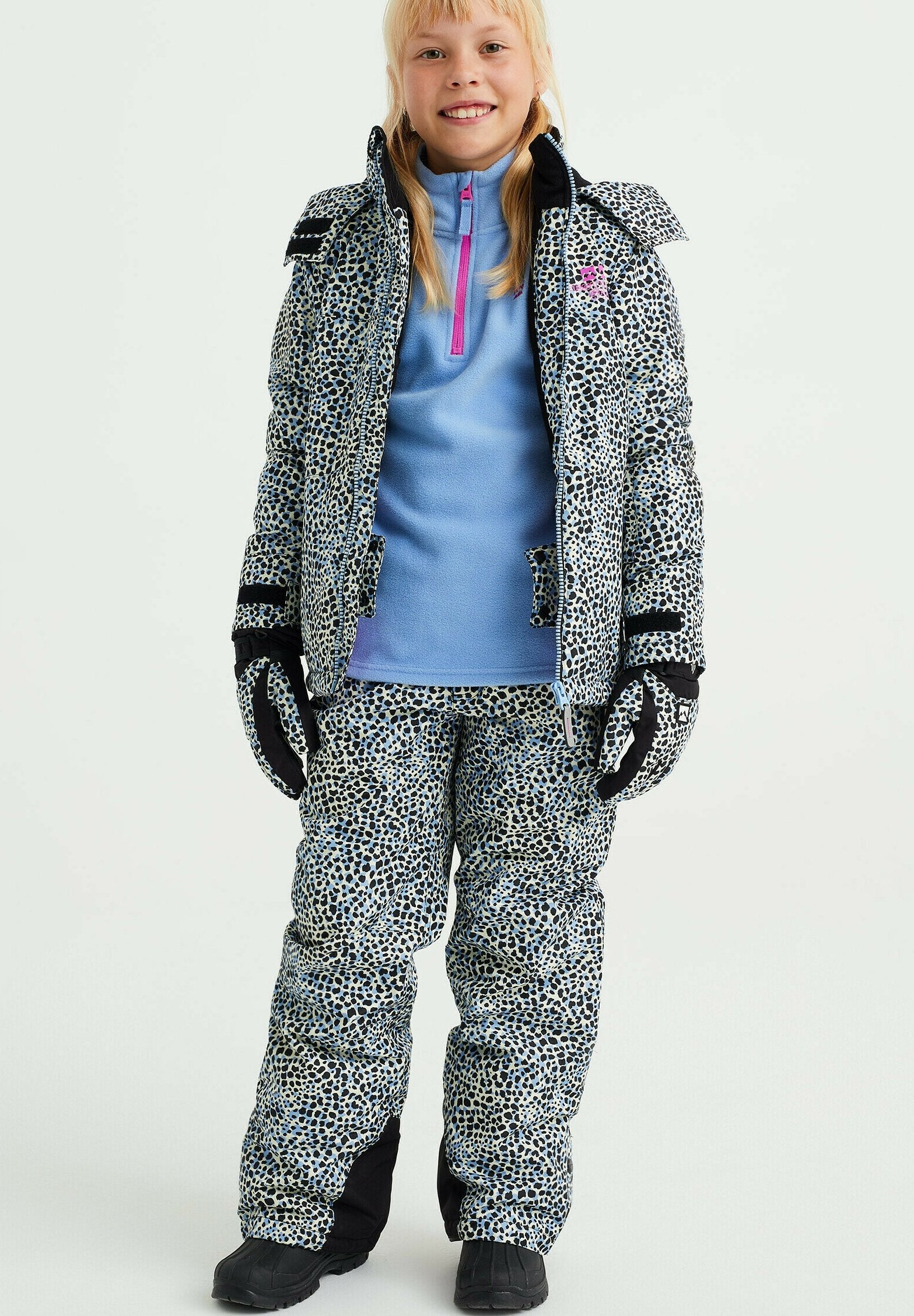 WE Fashion