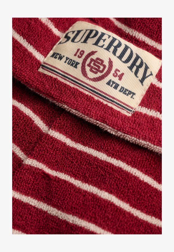 Superdry & Co Shorts - port red stripe