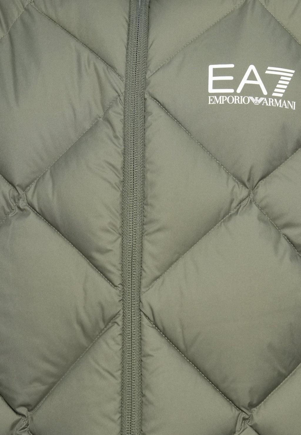 MOUNTAIN QUILTED VEST Media 7