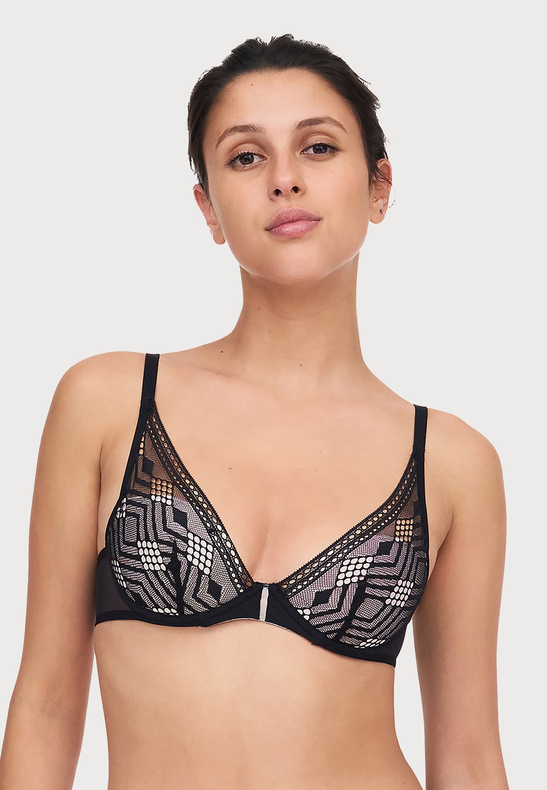 ONDINE PLUNGE BRA Media 3