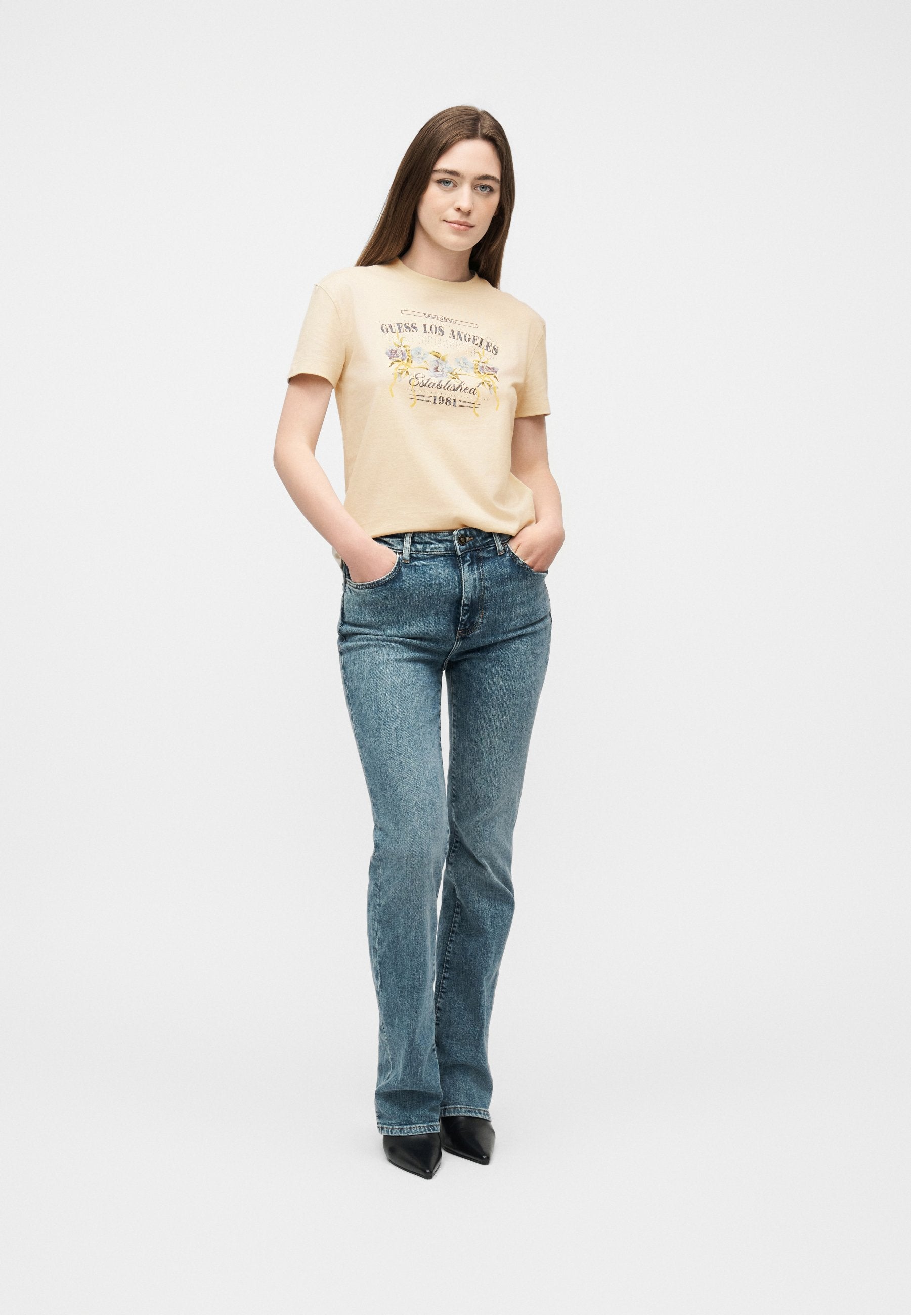 Guess SS CN FLOWERS BOX TEE