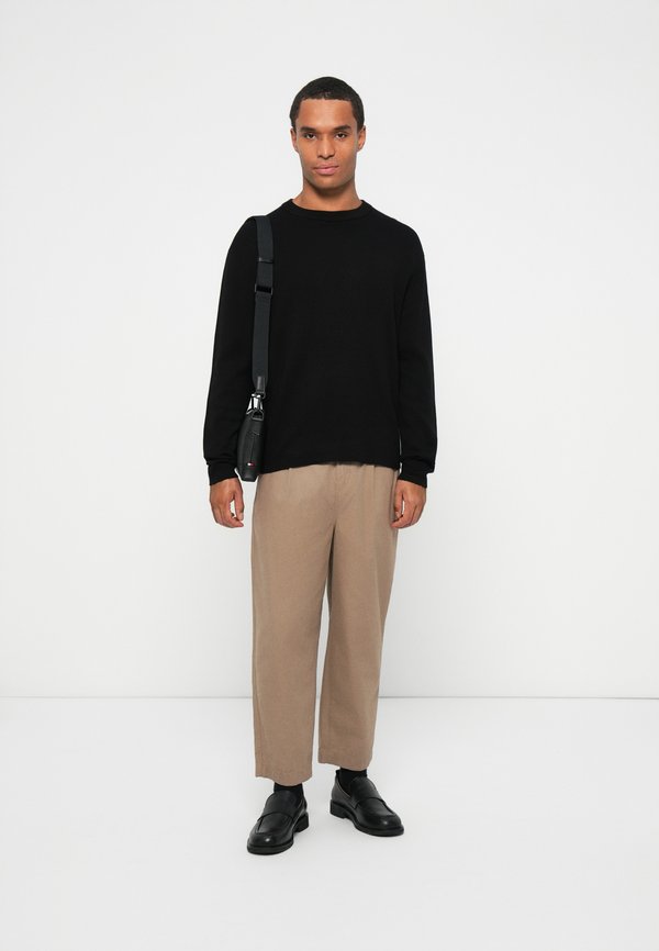 Selected Relaxed fit
