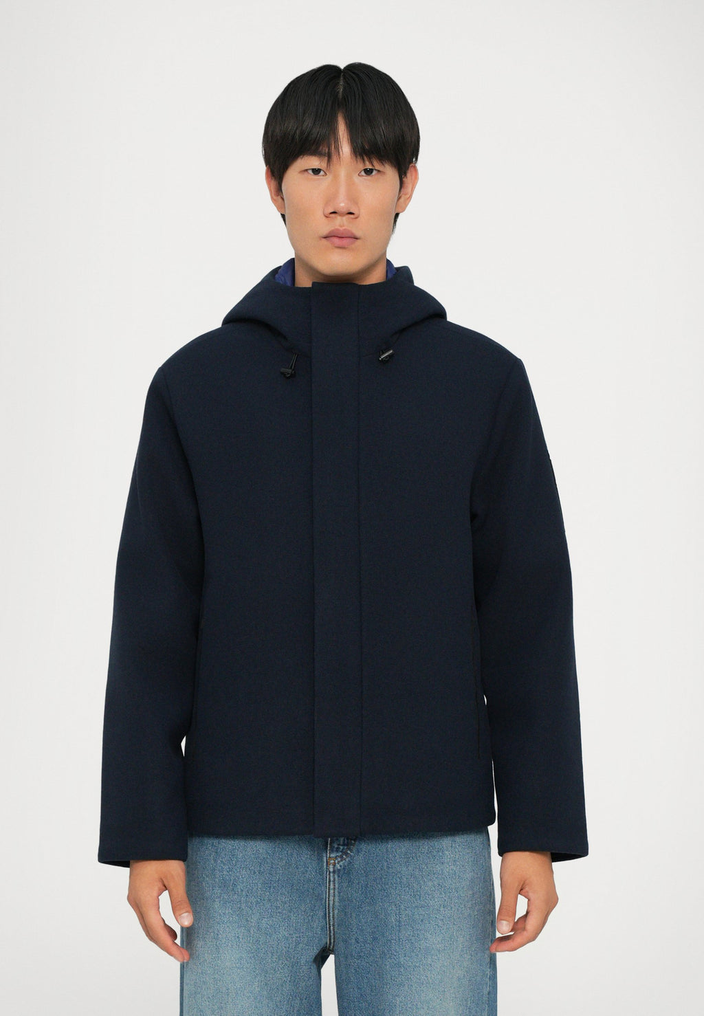 MOUNTAIN JACKET Media 3