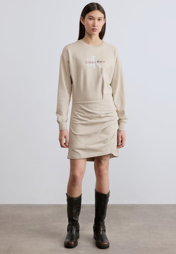 Calvin Klein Jeans MONOLOGO CREW FASHION