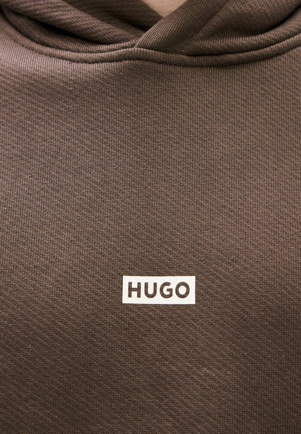 HUGO NAZARDO