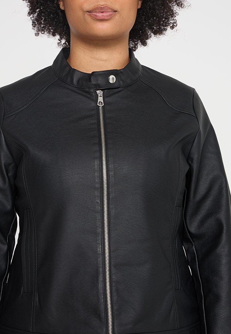 ONLY Carmakoma Kunstlederjacke Media 3