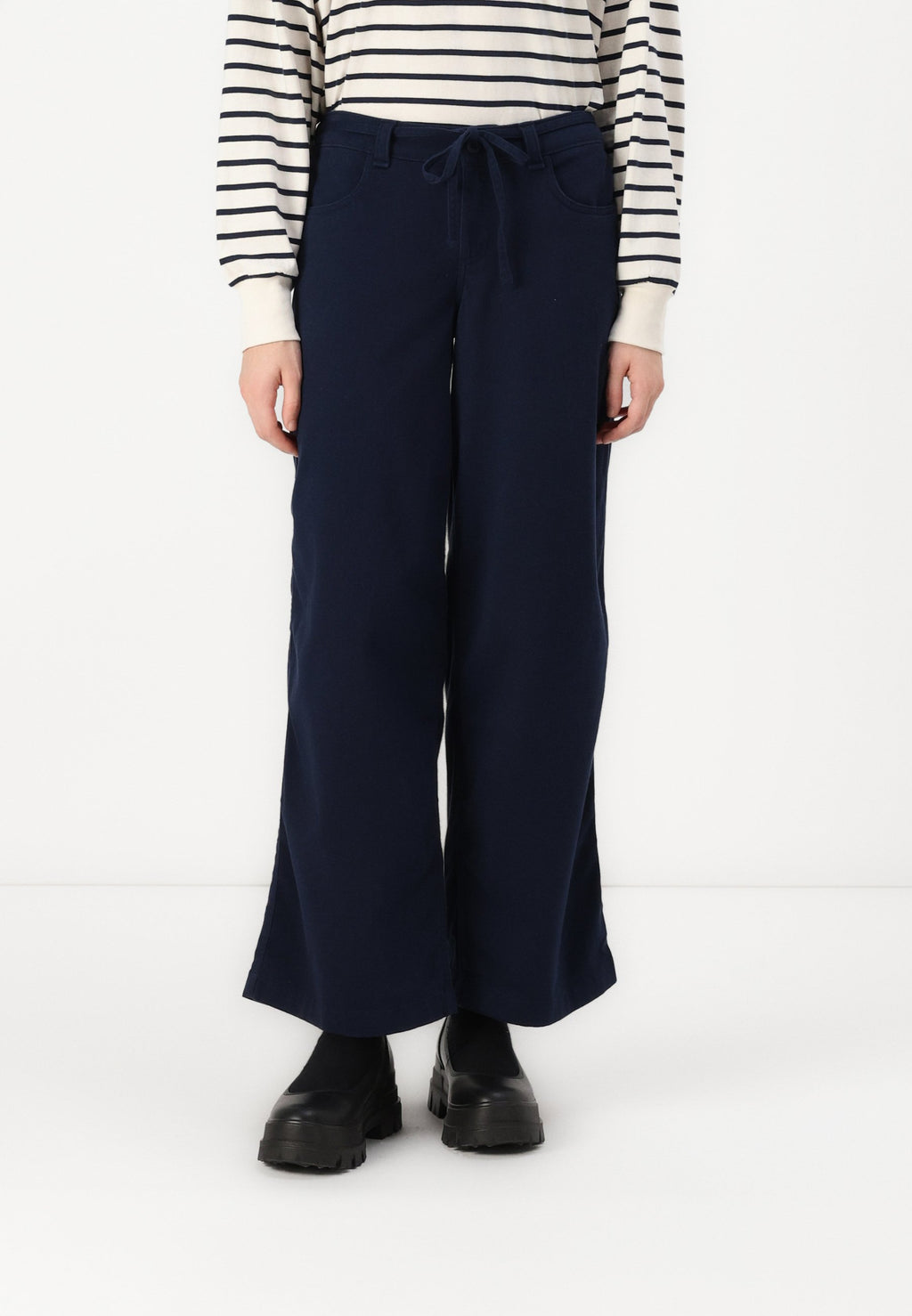Hollister Co. Low-Rise Super Baggy Pants