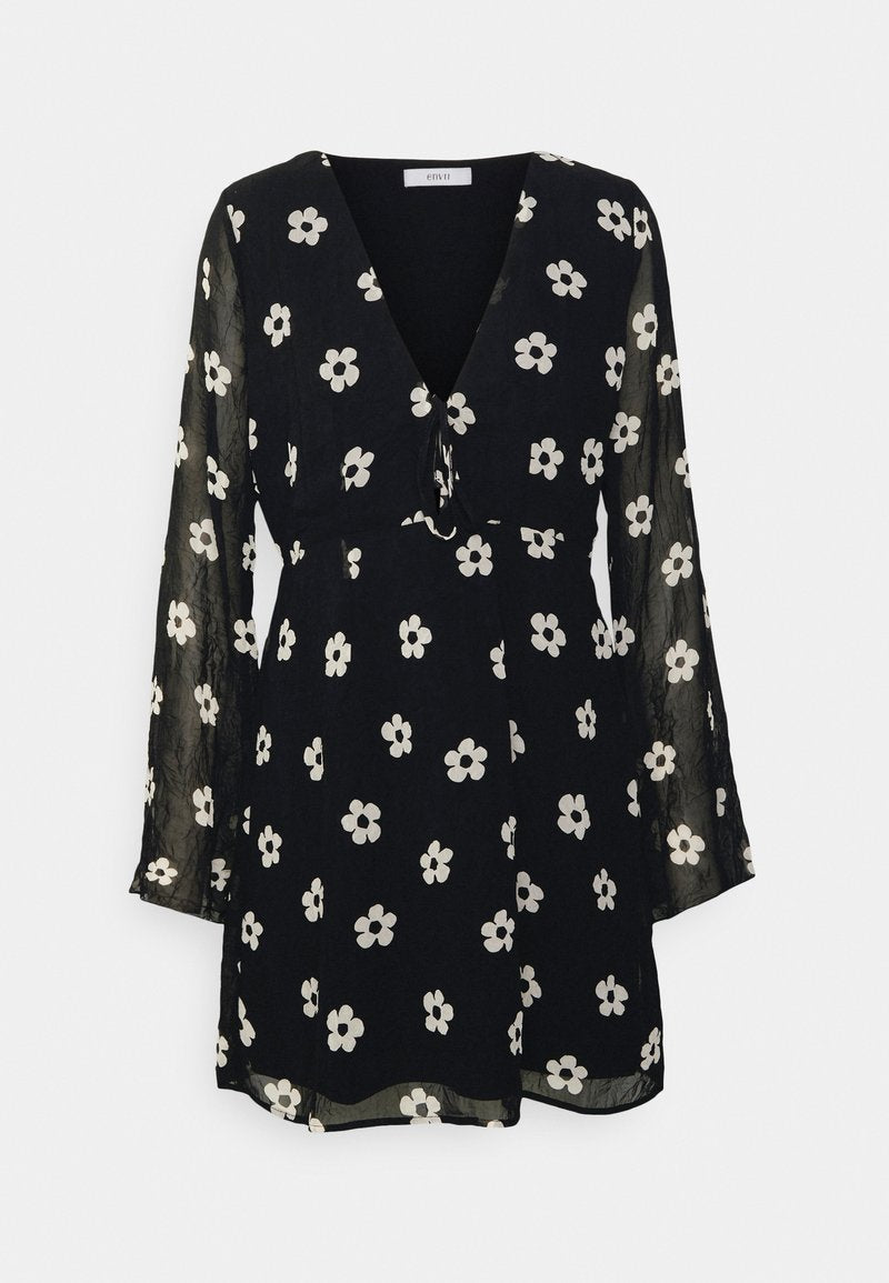 ENEARTH DRESS Media 1