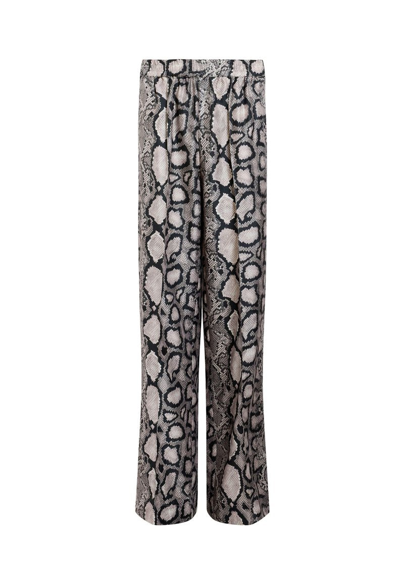 Schlangenprint-Hosen mit weitem Bein in Grau und Schwarz, entspannter Passform, elastischem Bund und glatter Textur, mit markanten Musterdetails.