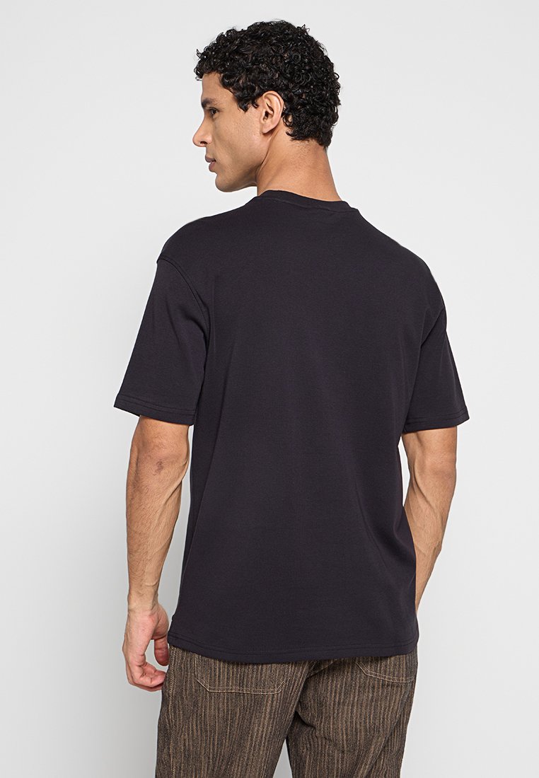 NO EXCESS CREWNECK SOLID HEAVY INTERLOCK