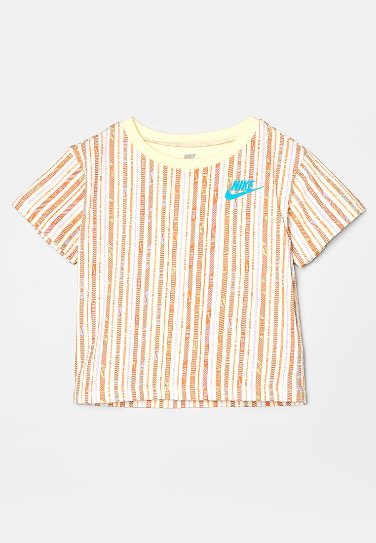 Nike Sportswear HAPPY CAMPER SET