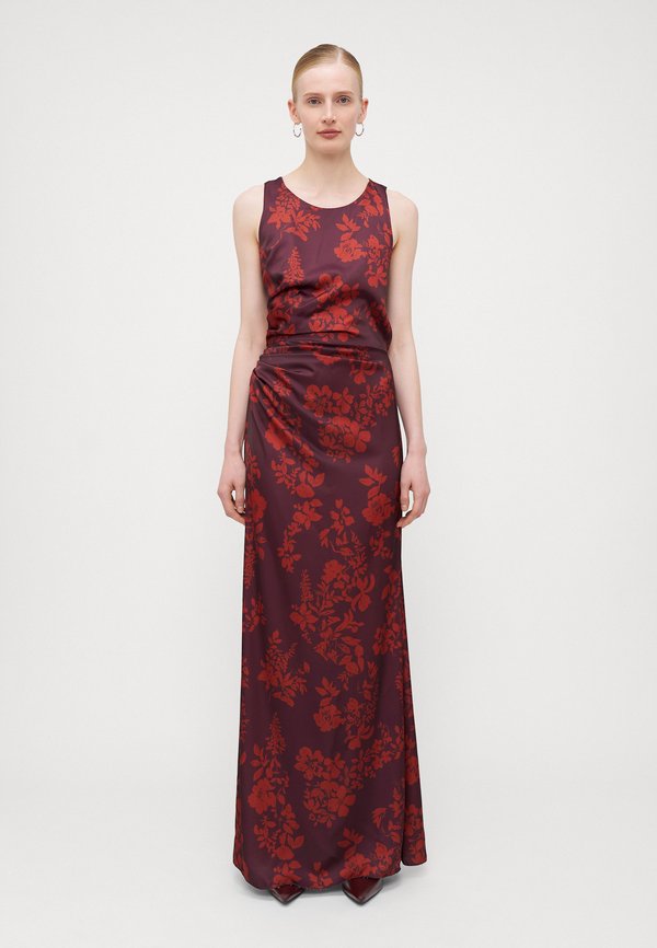 WAL G TALL AUTUMN WEDDING SASHA BACK CROSS PRINT MAXI