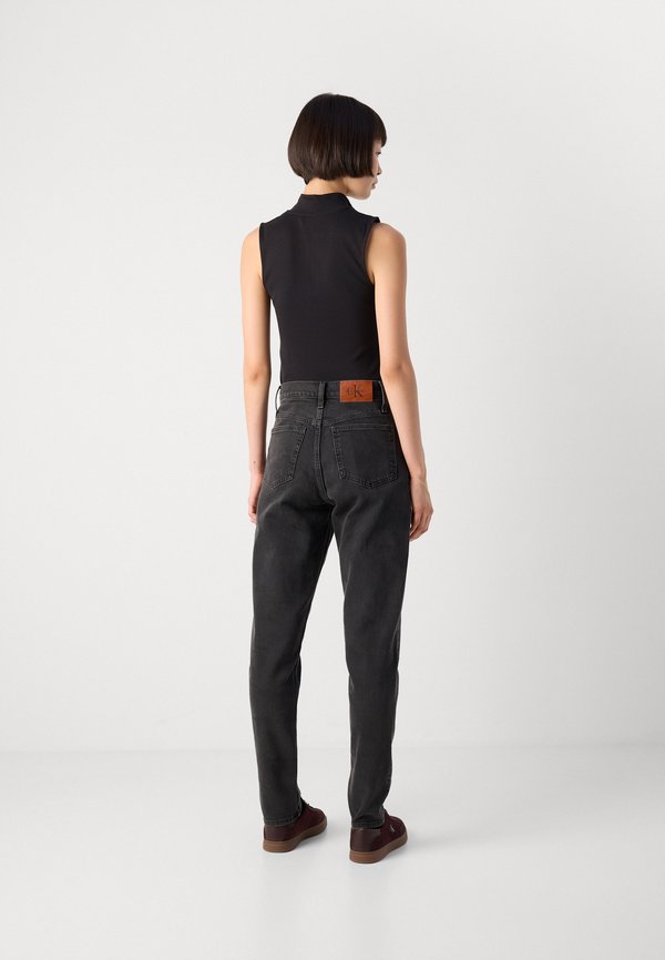 Calvin Klein Jeans MOM