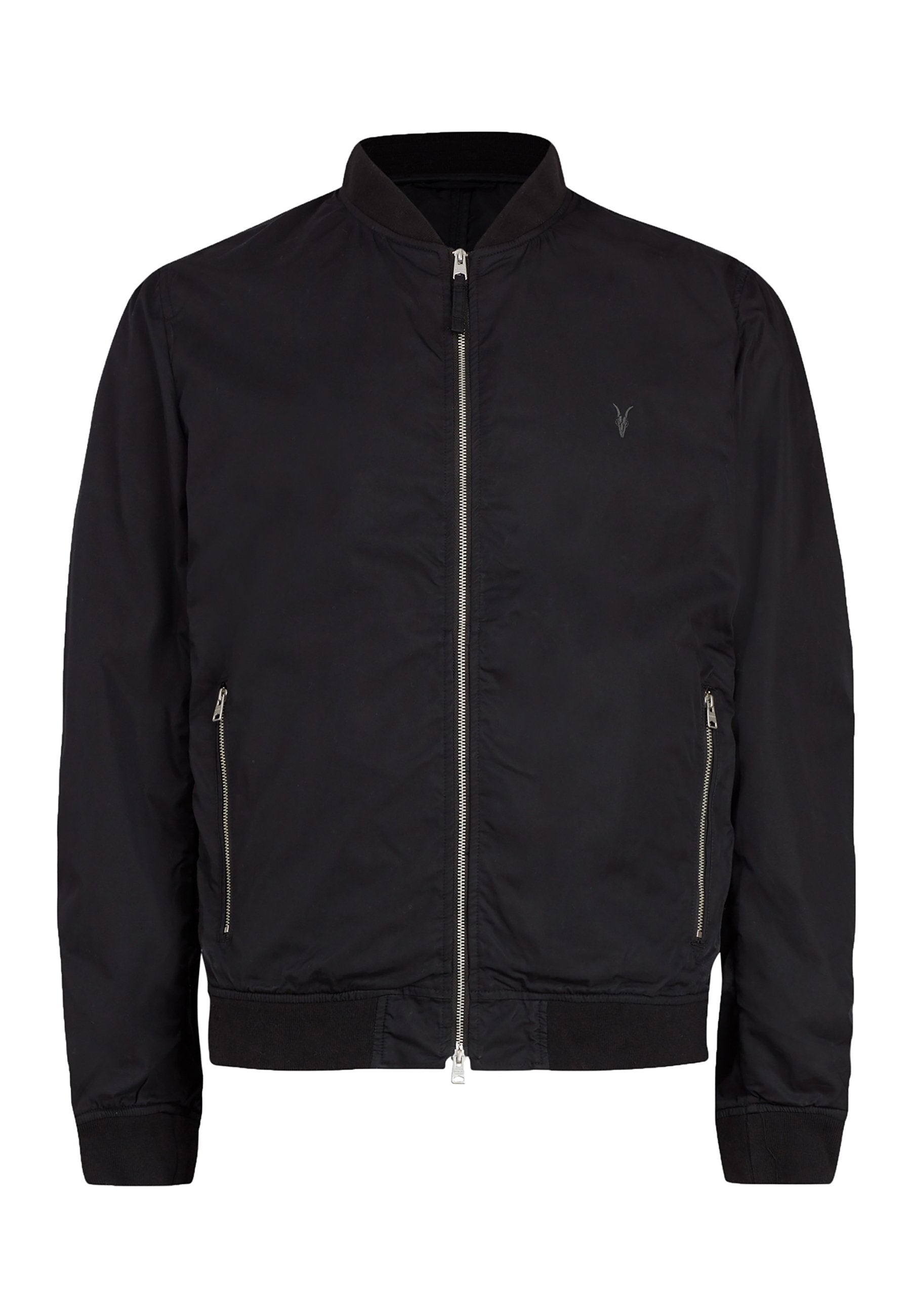 Schwarze Bomberjacke aus glattem Stoff, mit Reißverschluss, zwei Seitentaschen und gerippten Bündchen und Saum. Gesticktes Logo auf der Brust.