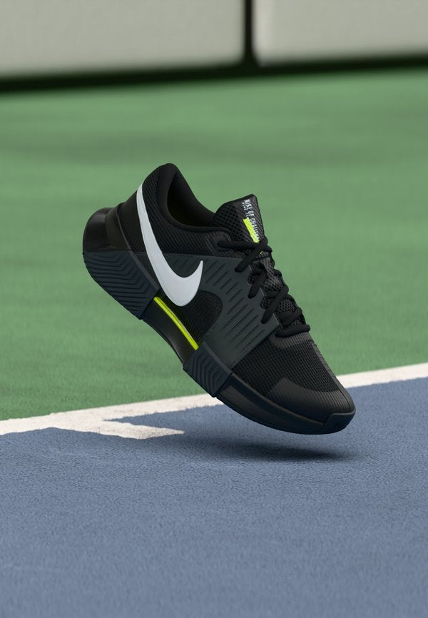 Nike Performance ZOOM GP CHALLENGE 1.5 - Multicourt tennis shoes - black/white/anthracite/volt