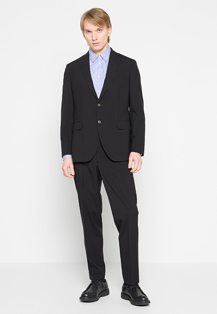 Michael Kors SLIM FIT