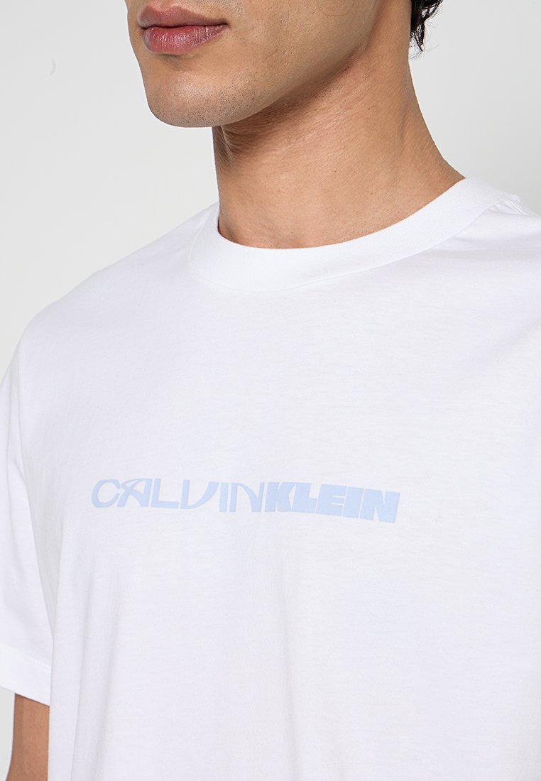 Calvin Klein Jeans