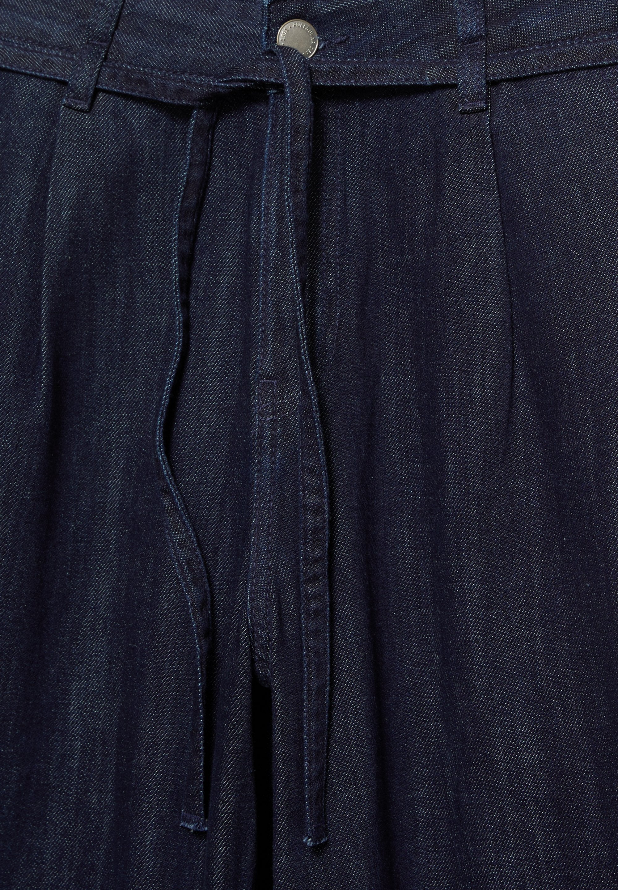 PULL&BEAR WITH BELT