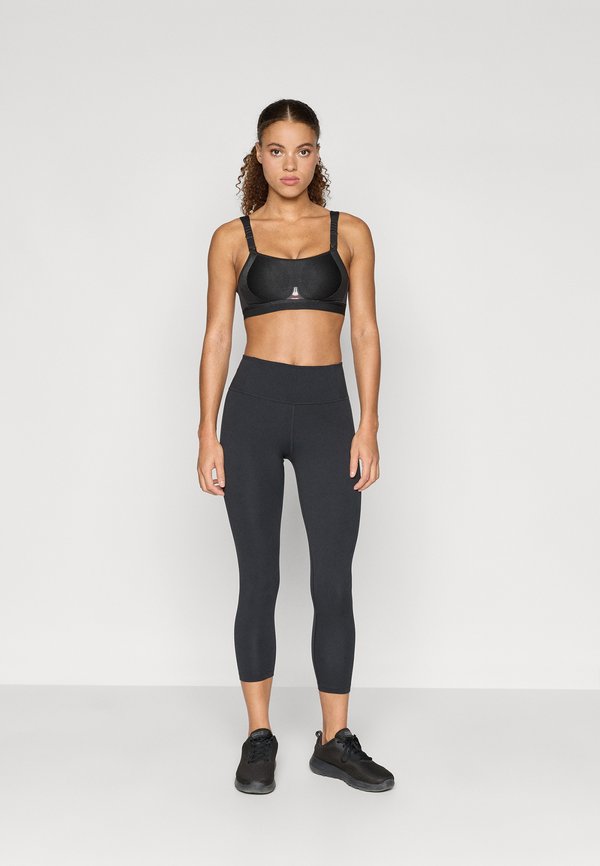triaction by Triumph GRAVITY LITE