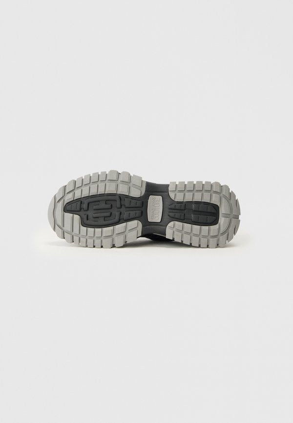 Versace Jeans Couture NEW TRAIL