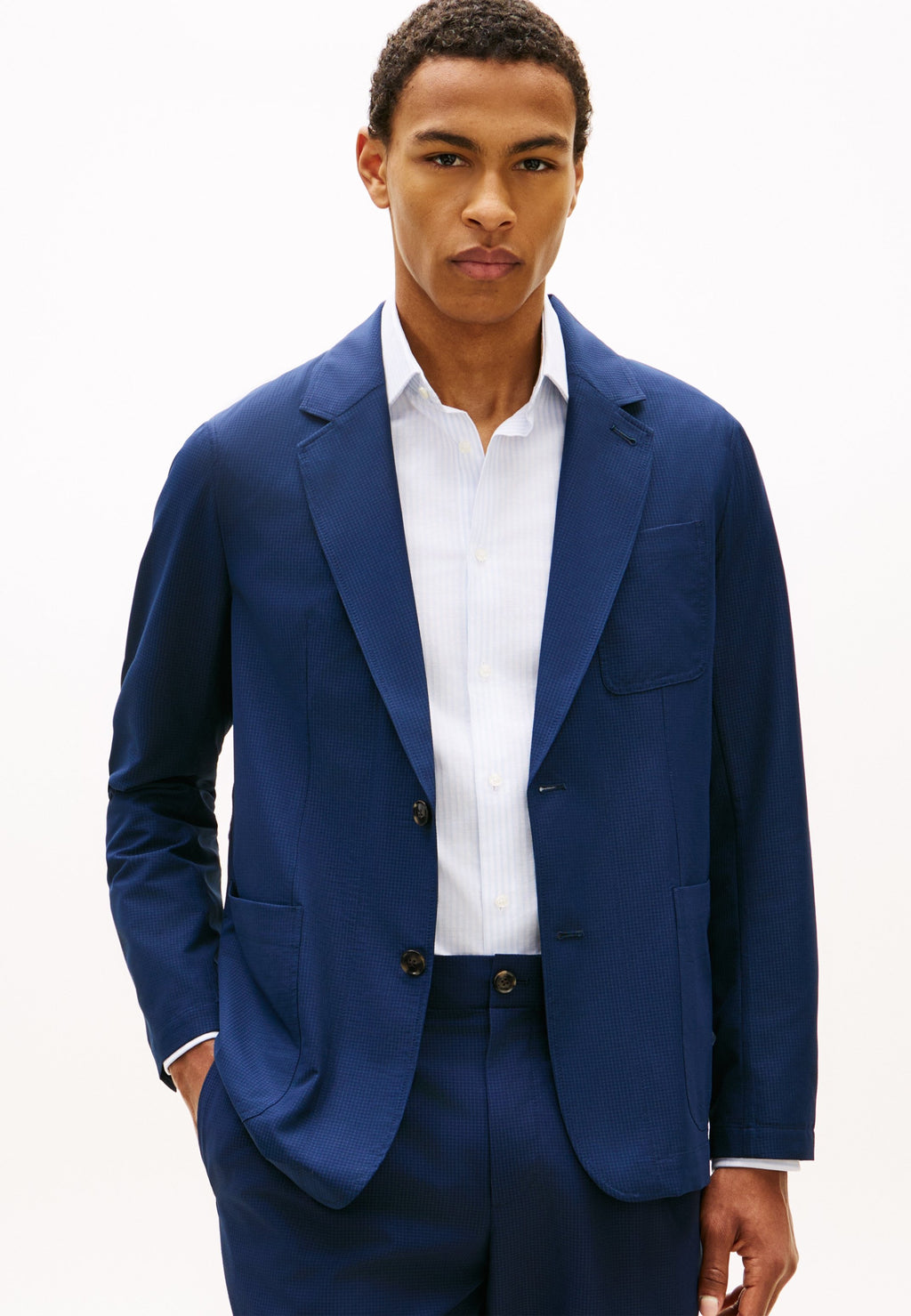 PERFORMANCE SMART CASUAL AIR DOT BOXY BLAZER Media 3