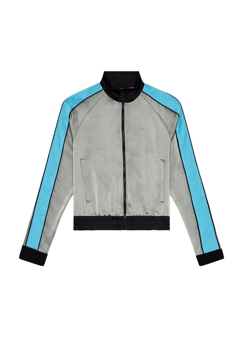 Graue Bomberjacke mit blauen und schwarzen Akzenten, Reißverschluss vorne, gerippte Bündchen und Saum, glatte Textur und seitliche Taschen.