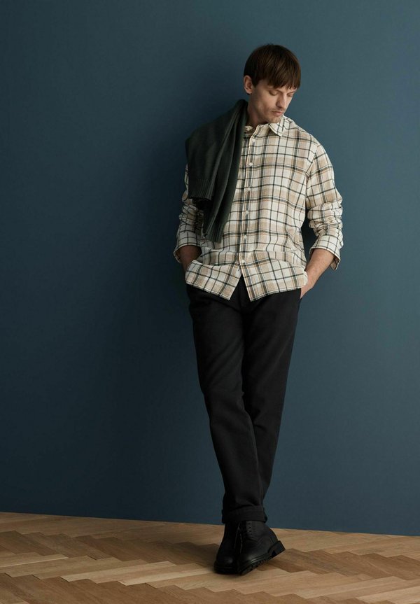 Selected Chinos 175 Slim Fit structured