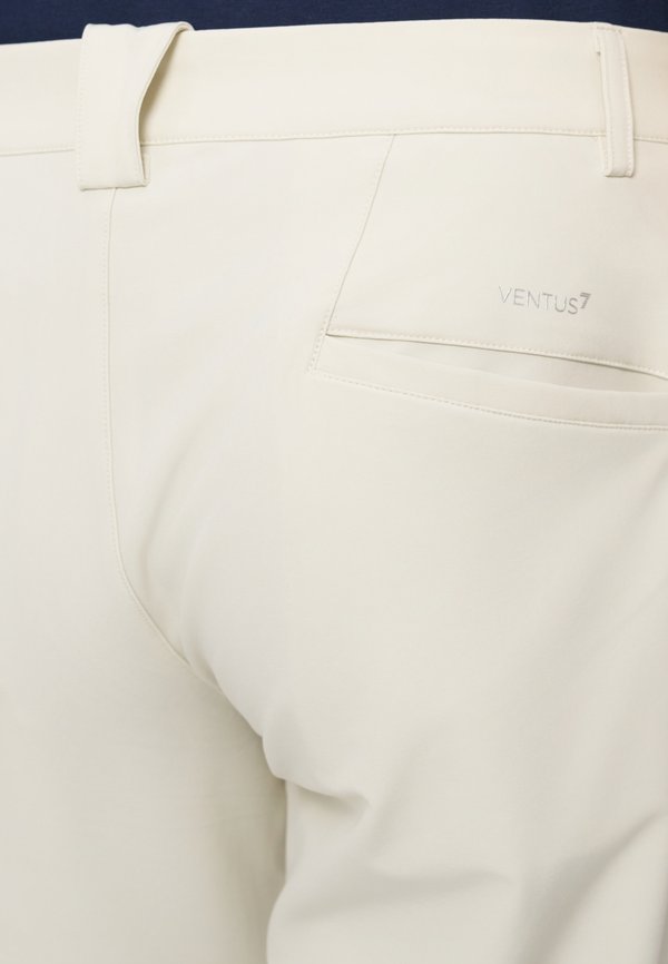 EA7 Emporio Armani
