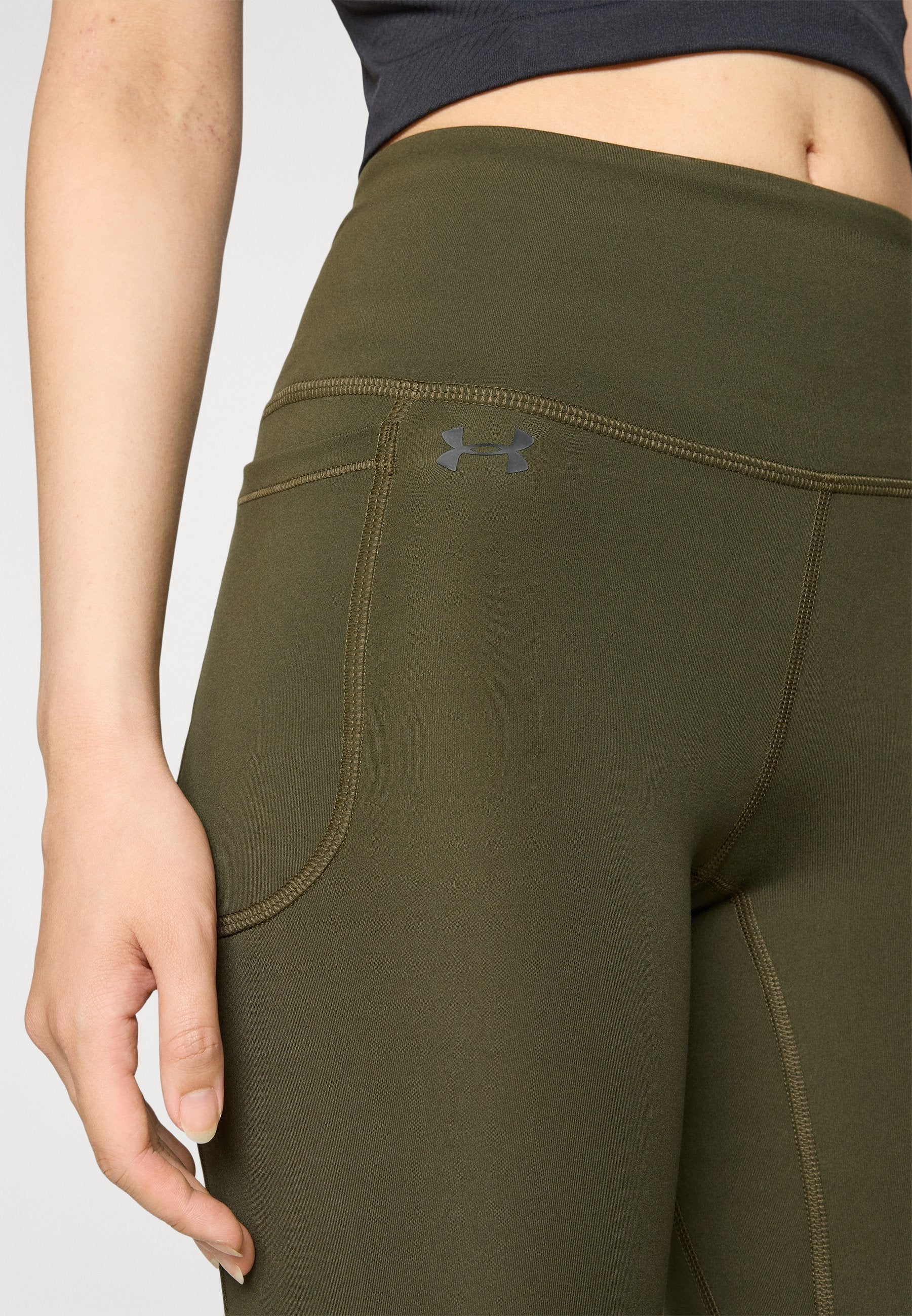 Under Armour MOTION FLARE PANT