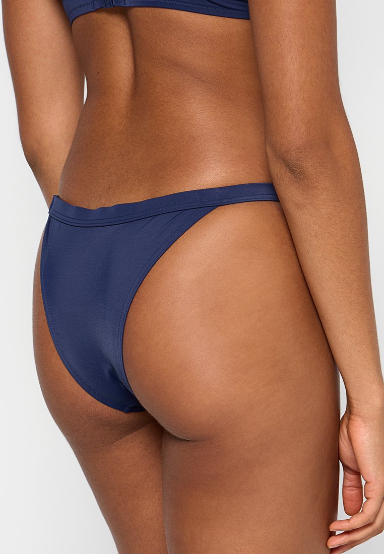 Triumph RIO